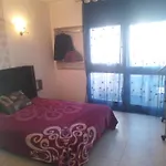 Cozy Small Room 2
